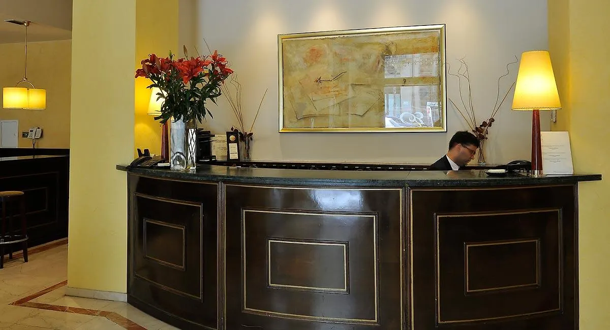 Hotel Roger De Lluria Βαρκελώνη 4*,  Ισπανία