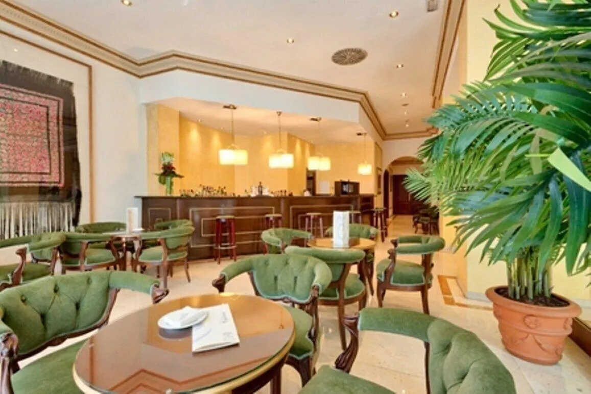 Hotel Roger De Lluria Barcelona